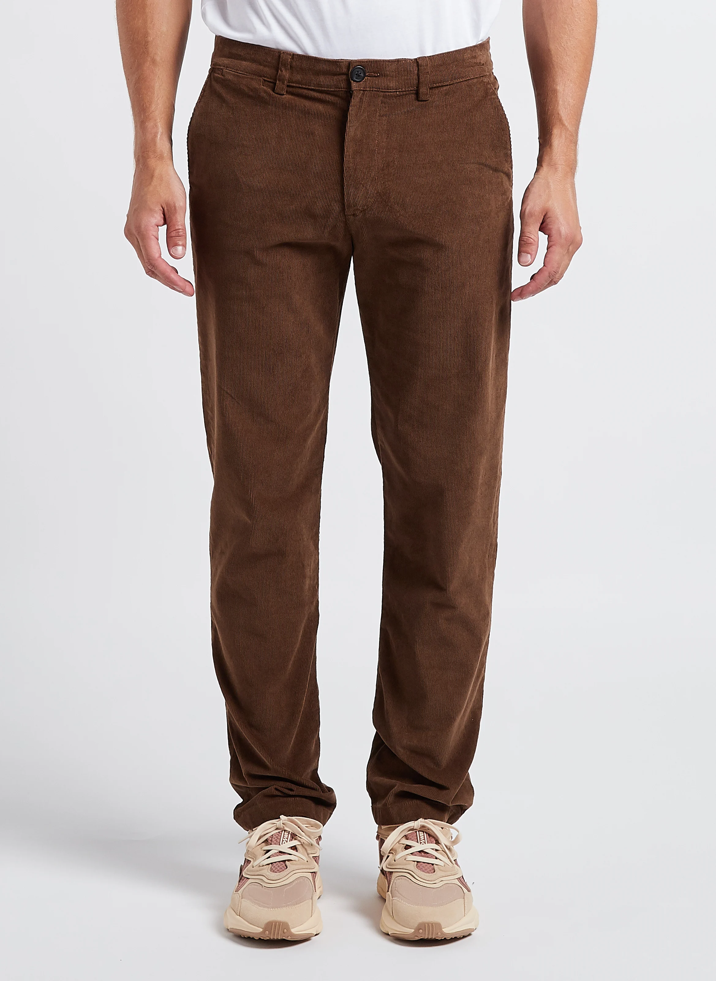 Pantalon droit en velours de coton bio mélangé | Marron