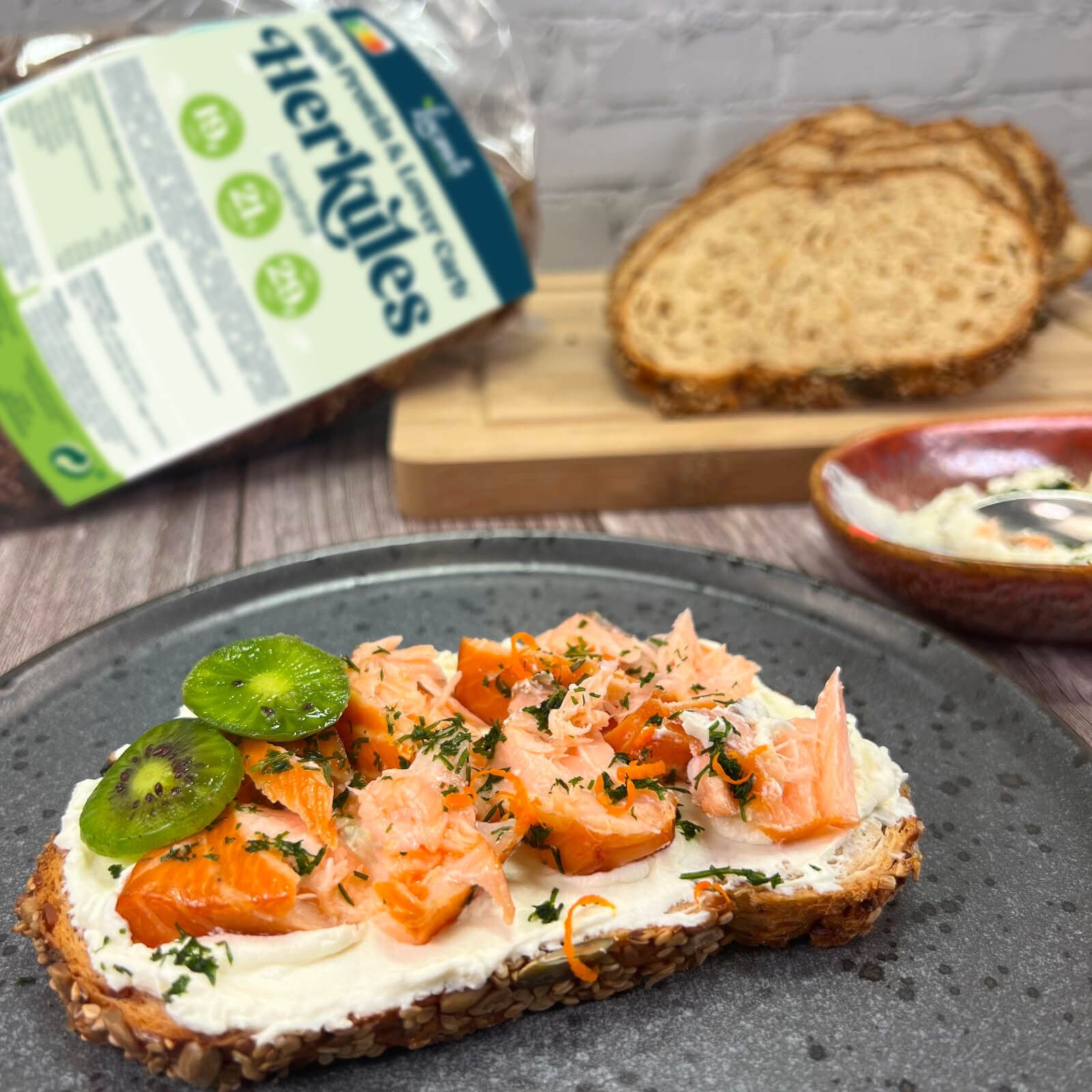 Locawo High Protein & Low Carb Körnerbrot Herkules