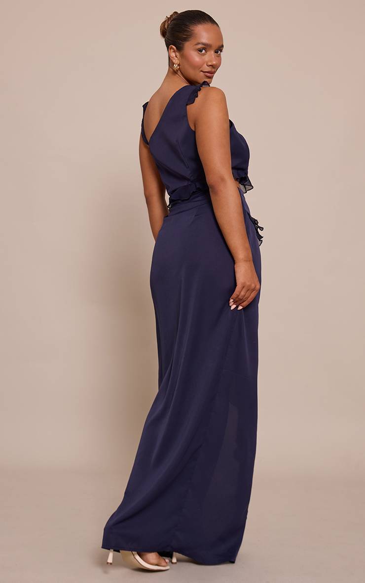 Bleu Marine Robe Maxi En Mousseline À Découpes Et Volants Ajustée