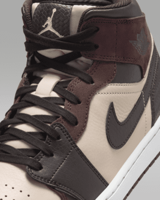 Air Jordan 1 Mid SE Men's Shoes