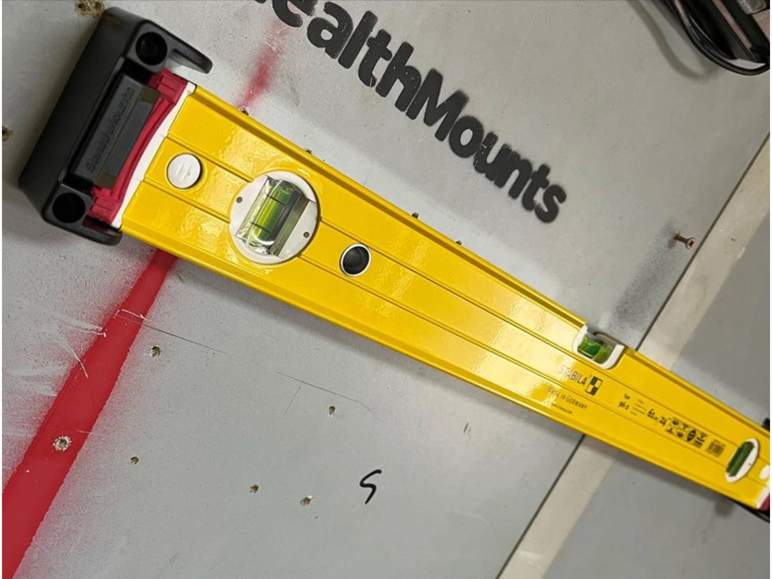StealthMounts OM-LM-RED-2 Niveaubevestigingen - Rood - 2 stuks