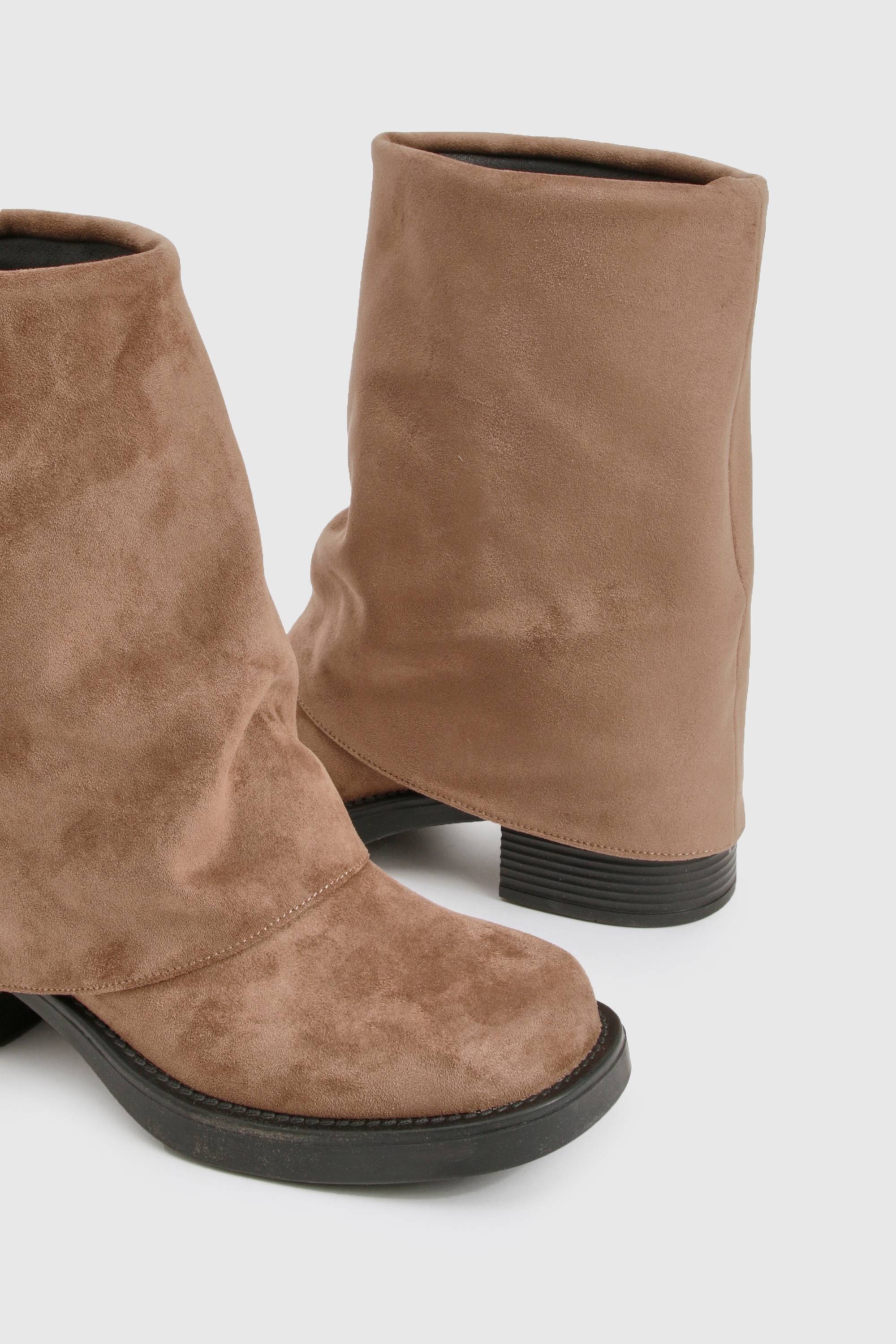 boohoo Bottes rabattables à bout carré en suède synthétique
