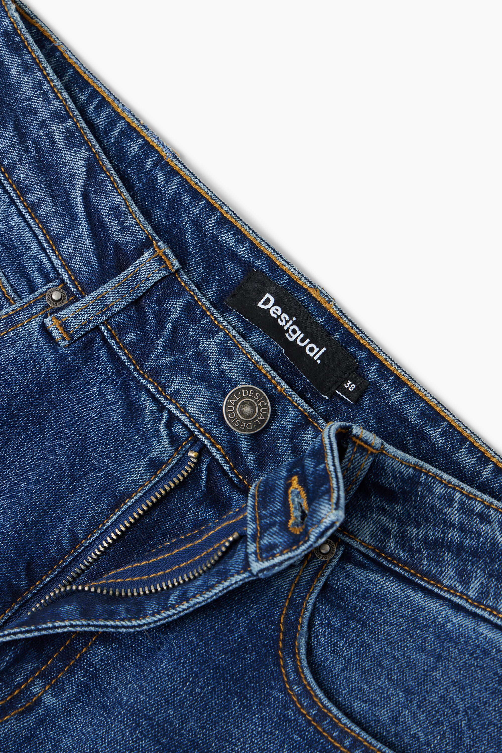 Calças jeans