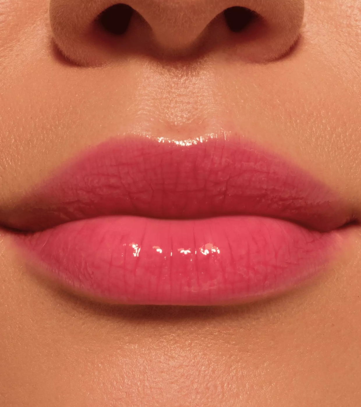 Catrice - Óleo Labial Colour Cushion Juicy - 040: Crimson Crush