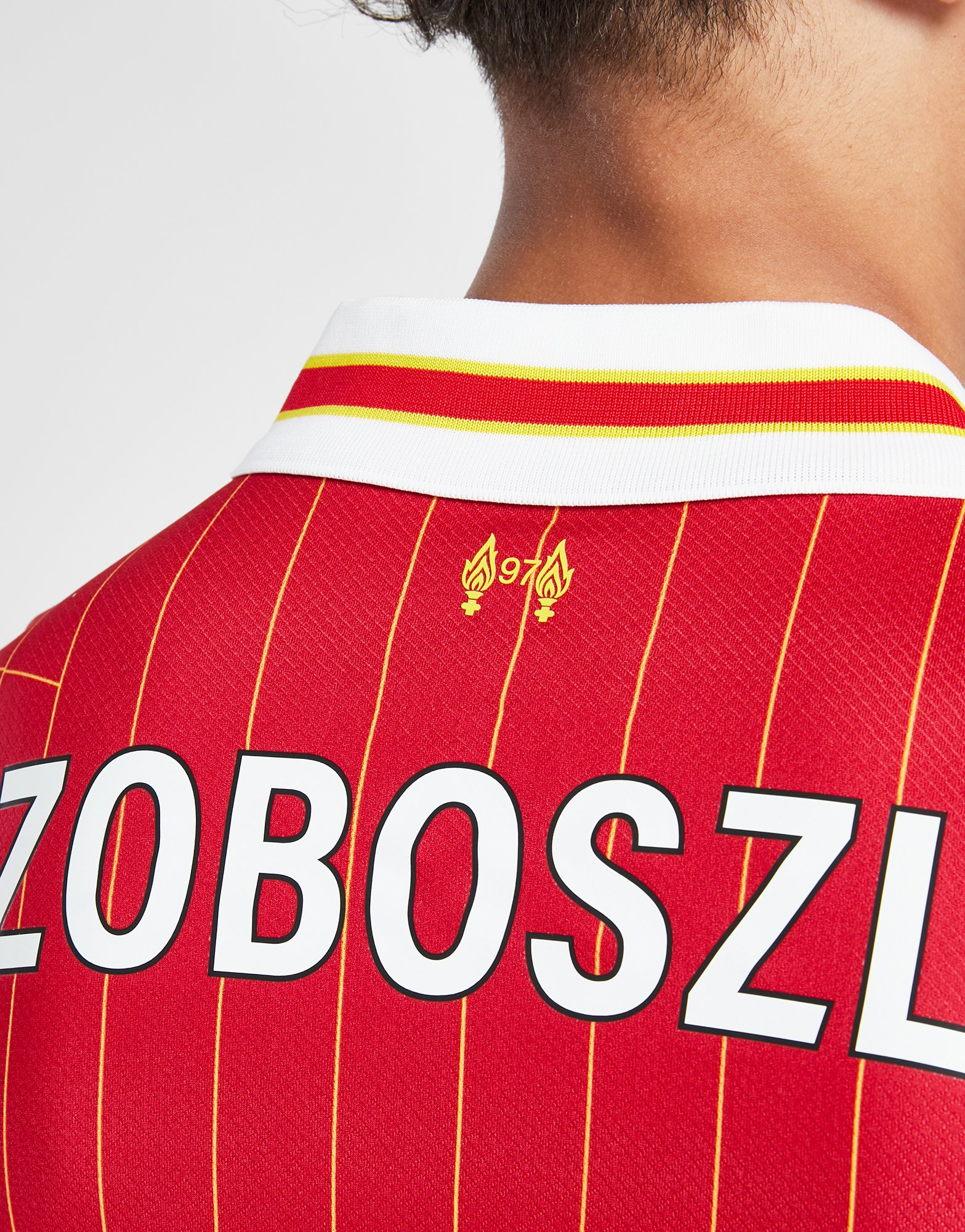 Nike Maillot Domicile Liverpool FC 24/25 Szoboszlai #8 Junior