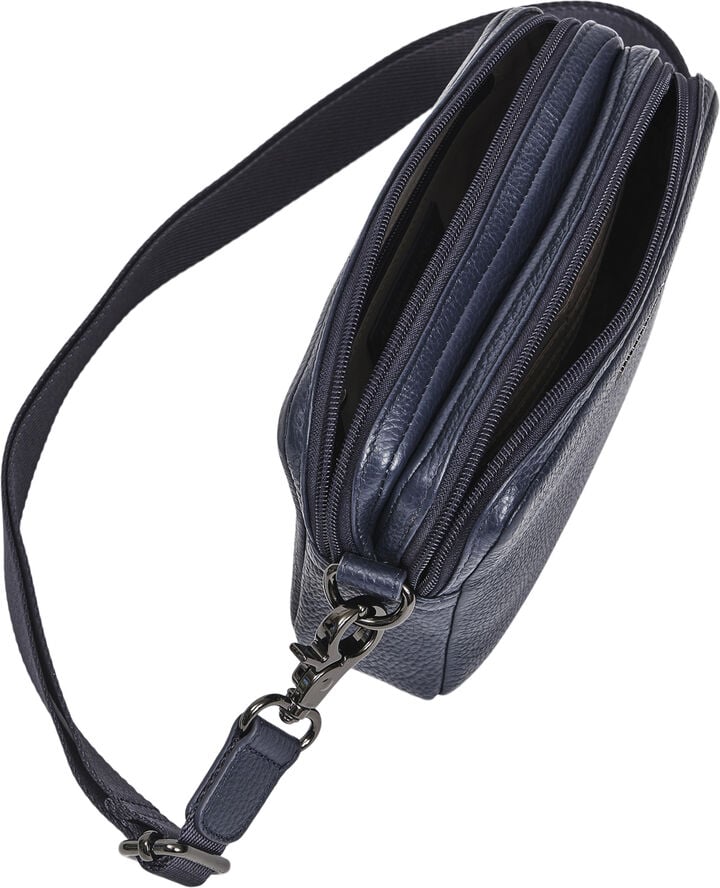 Mandarina Duck MELLOW LEATHER CAMERA BAG / DRESS BLUE Dress blue