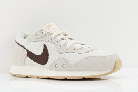 Nike Sneaker