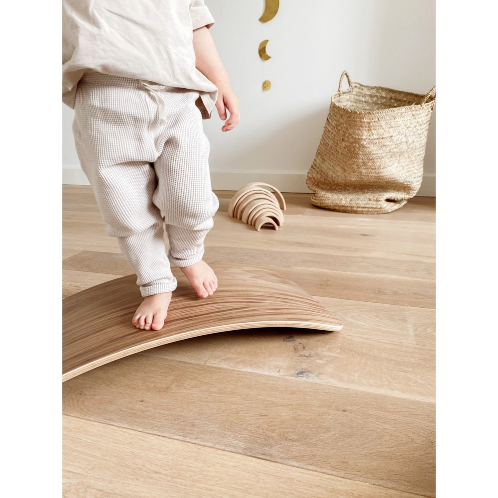 Køb Curve Lab Balancebræt Walnut Little Arc Lille