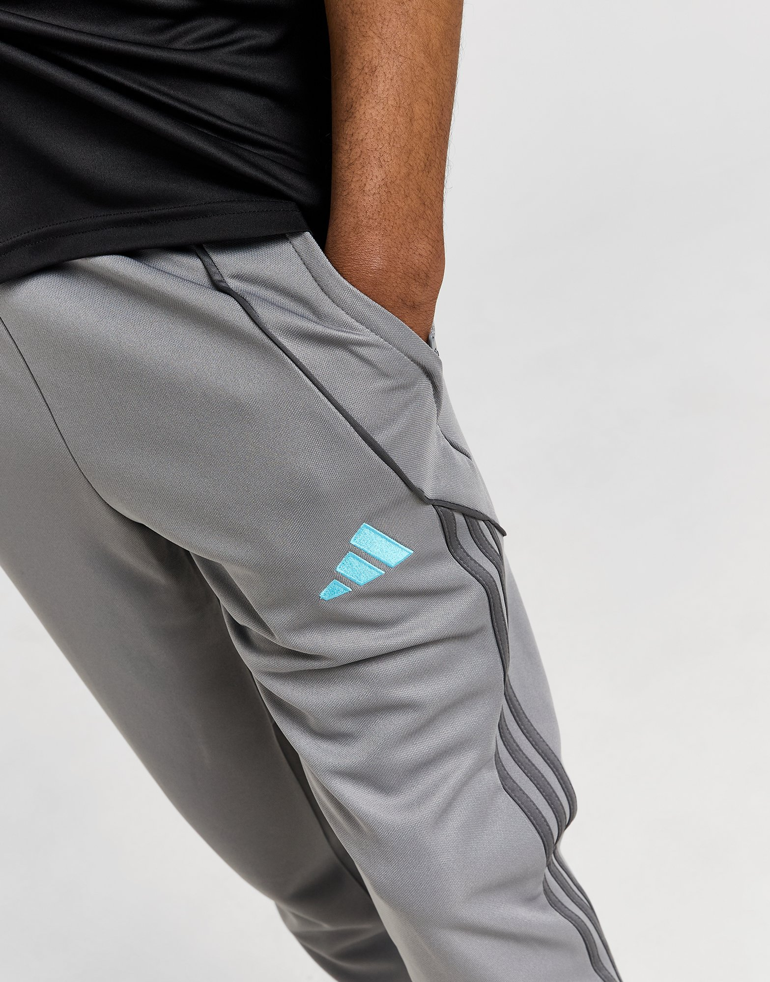 adidas Pantalon de training Tiro 24