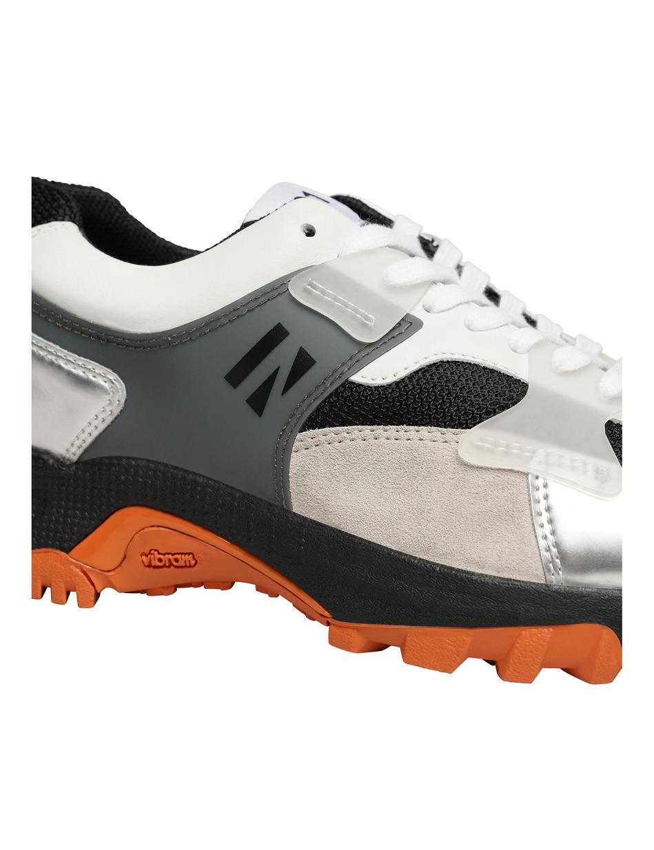 SNEAKER STYLE CHOICE W LM