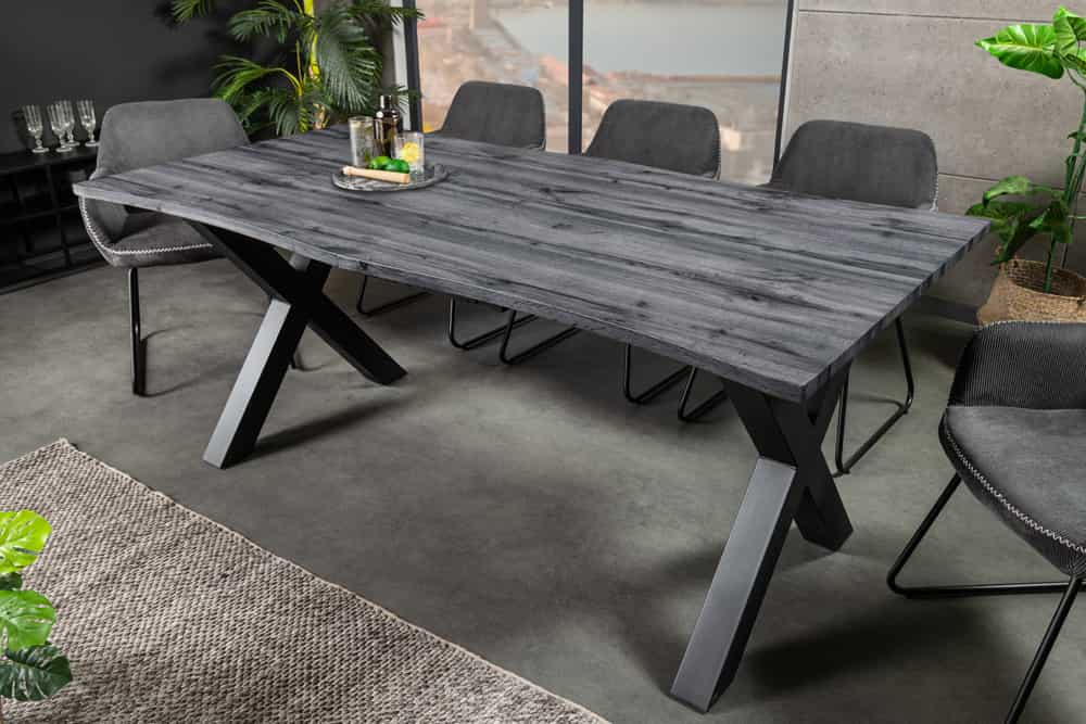 Ausziehbarer Esstisch WILD 160-200cm grau gekälkt Wildeichen-Design Baumkante schwarz