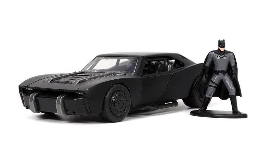 Batmobile 2022 1:32Batmobile inklusive Batman Figur