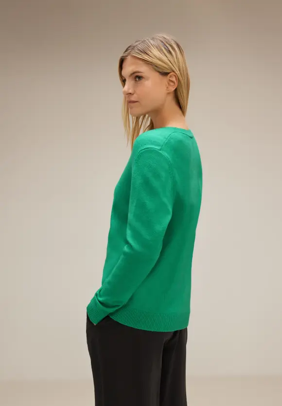 V-Neck Pullover - dark cameo green