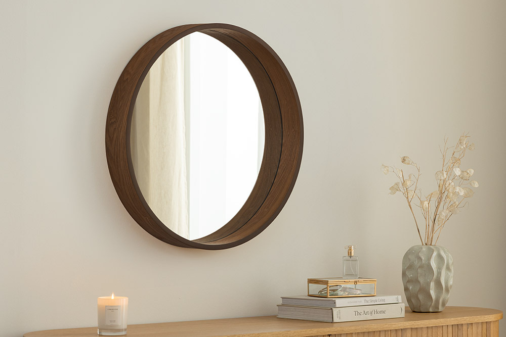 Runder Wandspiegel PORTRAIT 70cm braun Echtholzfurnier in Walnussholz-Design