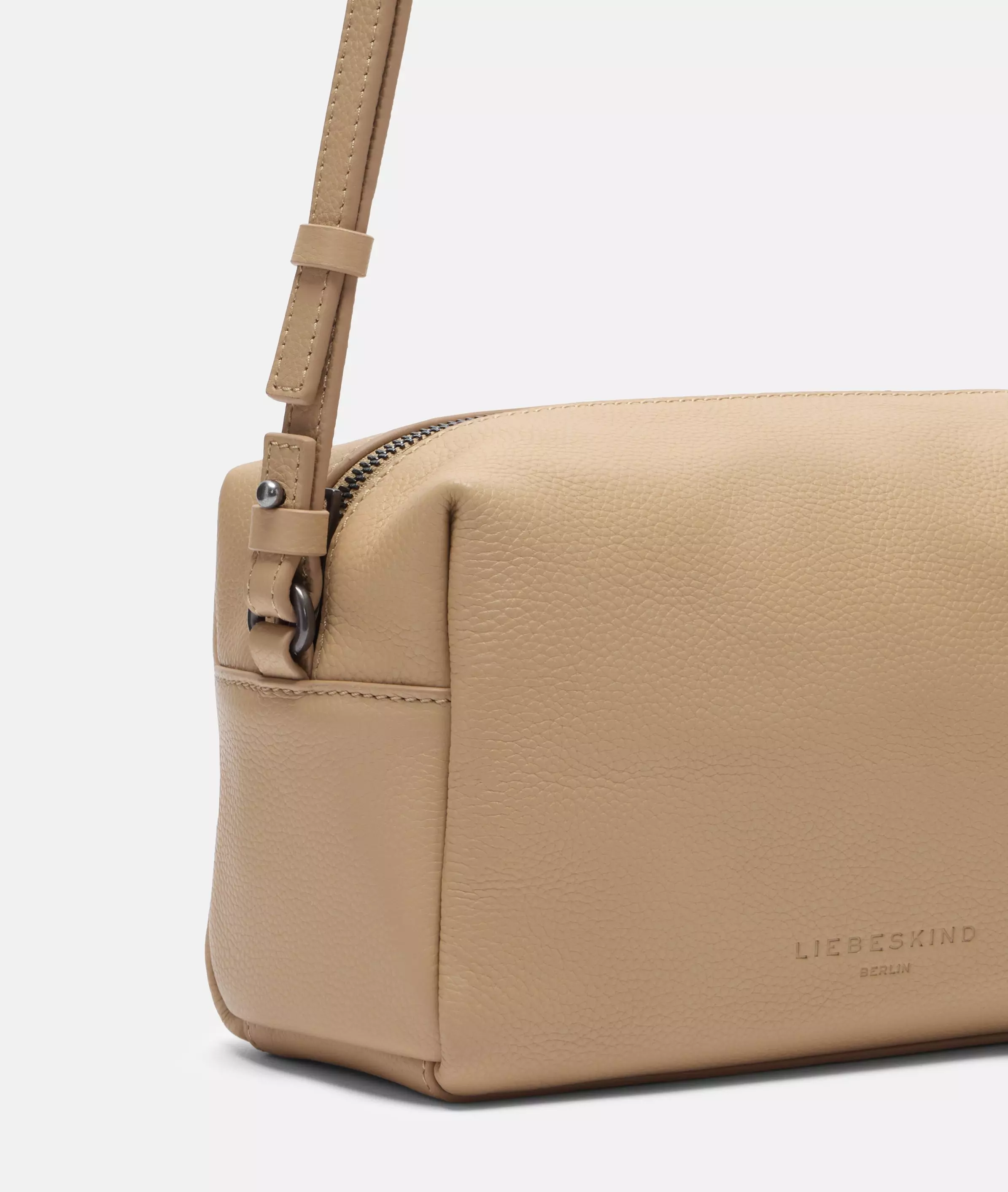 Hera II Crossbody S Handy crossbody bag made from cowhide