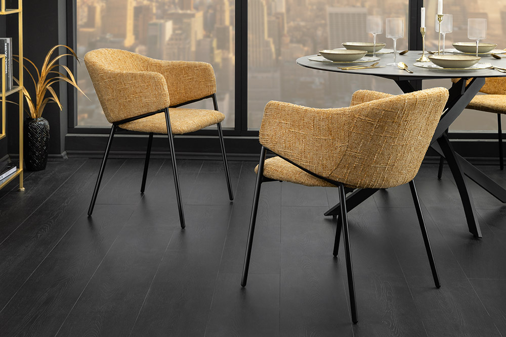 Design Stuhl NOBLESSE senfgelb Chenille schwarzes Metallgestell