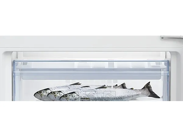 Beko BCSA285K4SN - Køleskab/fryser - bund-fryser - til indbygning - bredde: 54 cm - dybde: 54.5 cm - højde: 177.5 cm - 271 liter - Klasse E - hvid