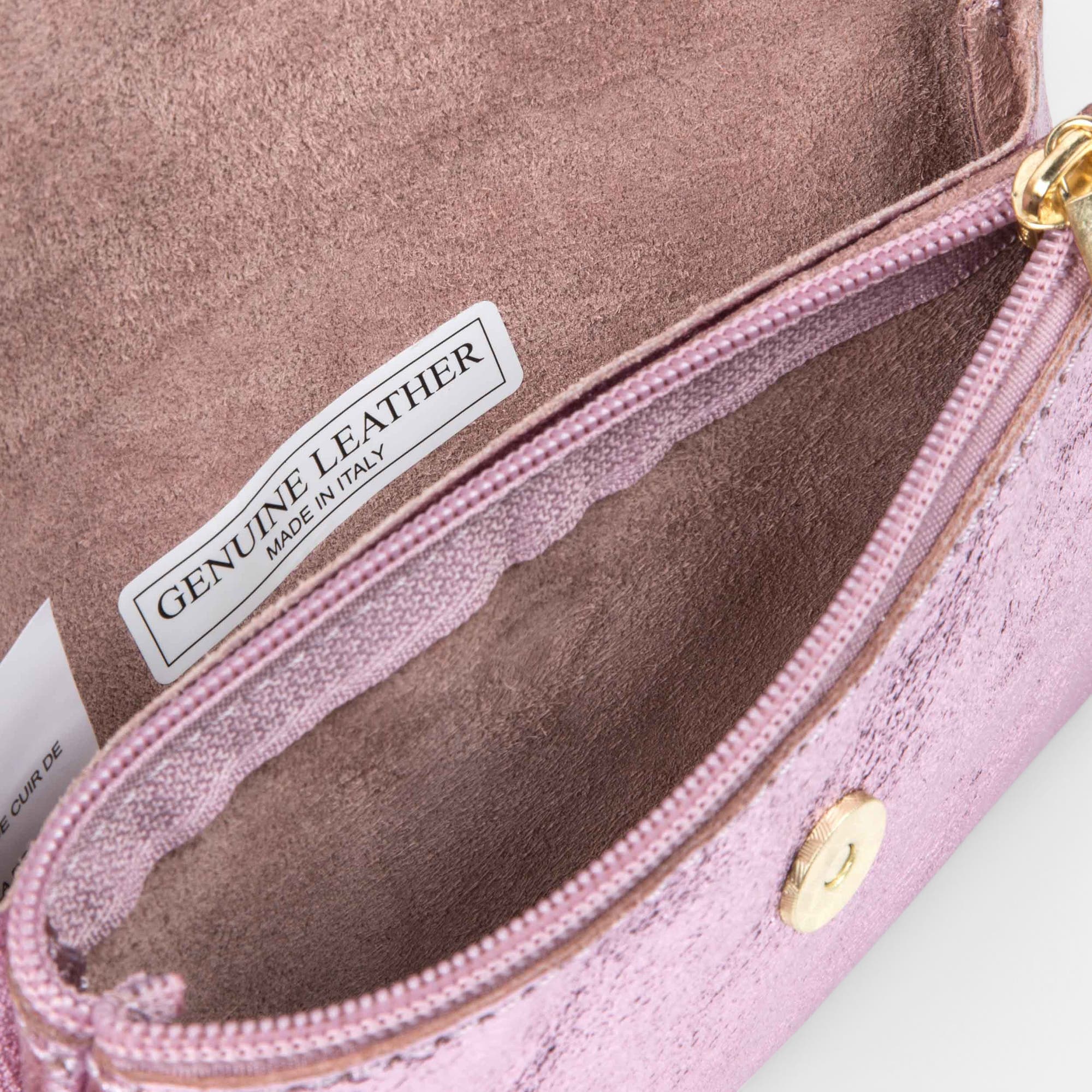 Petite maroquinerie en cuir rose