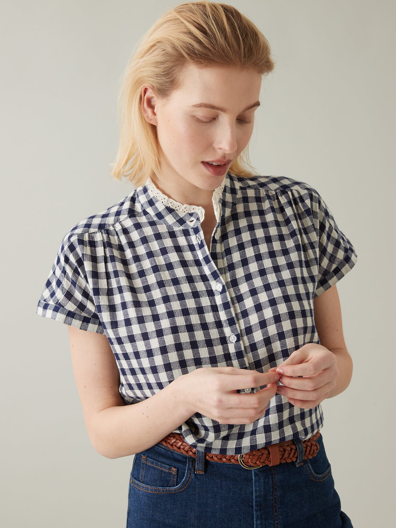 Top vichy femme col brodé