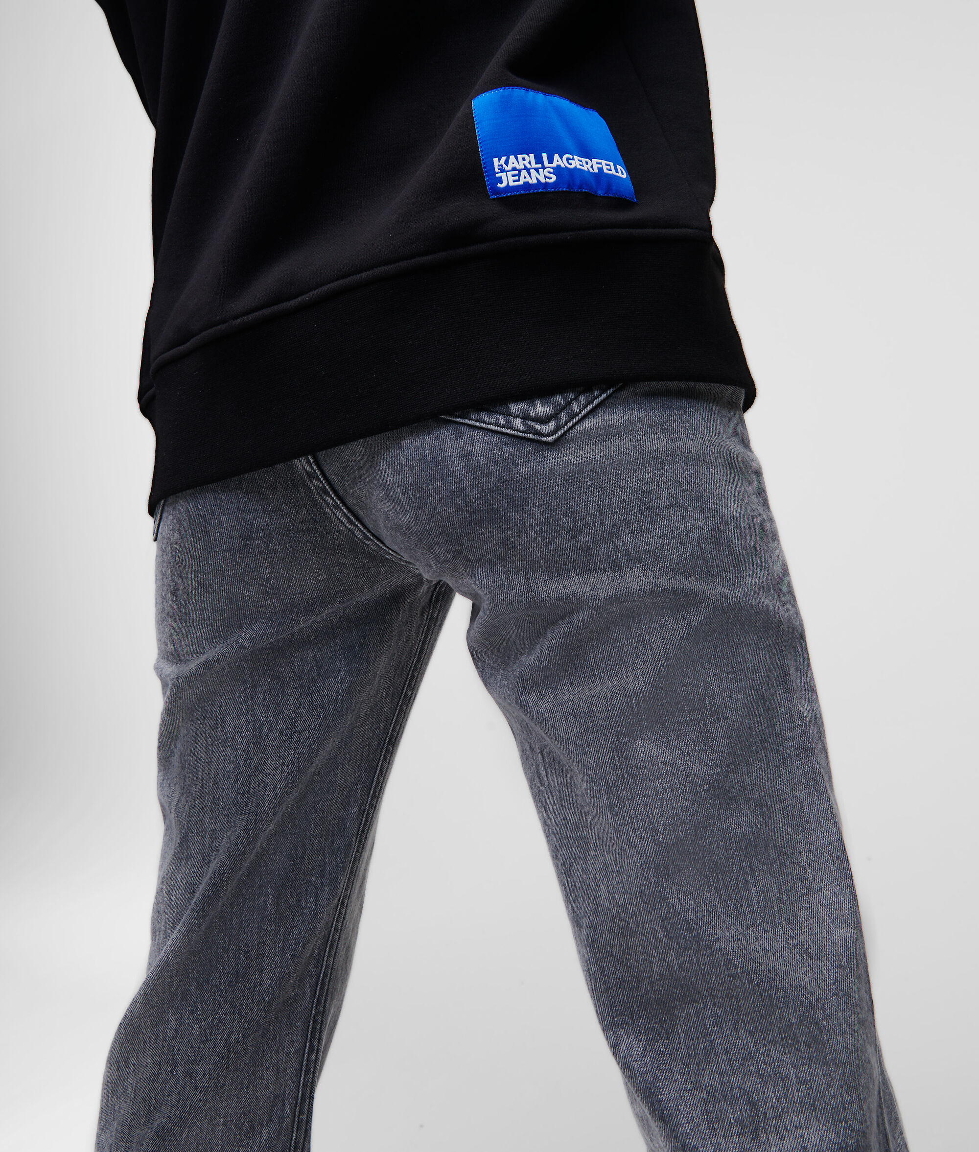SWEAT-SHIRT KLJ