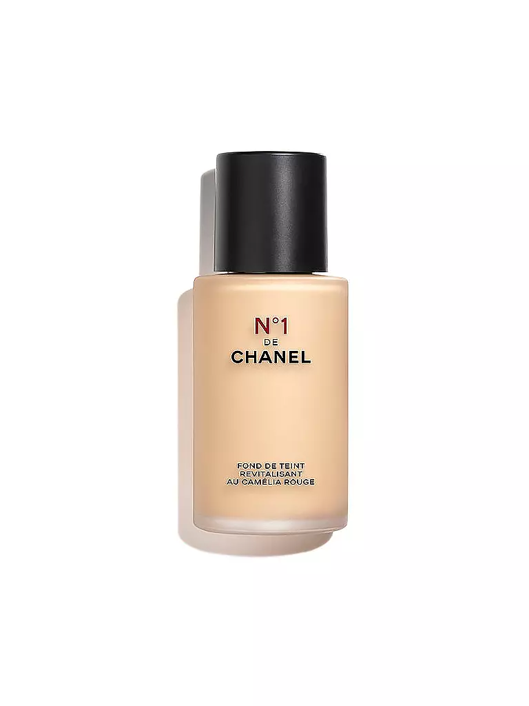 CHANEL  REVITALISIERENDE FOUNDATION VERLEIHT LEUCHTKRAFT - SPENDET FEUCHTIGKEIT - SCHÜTZT 30ML beige
