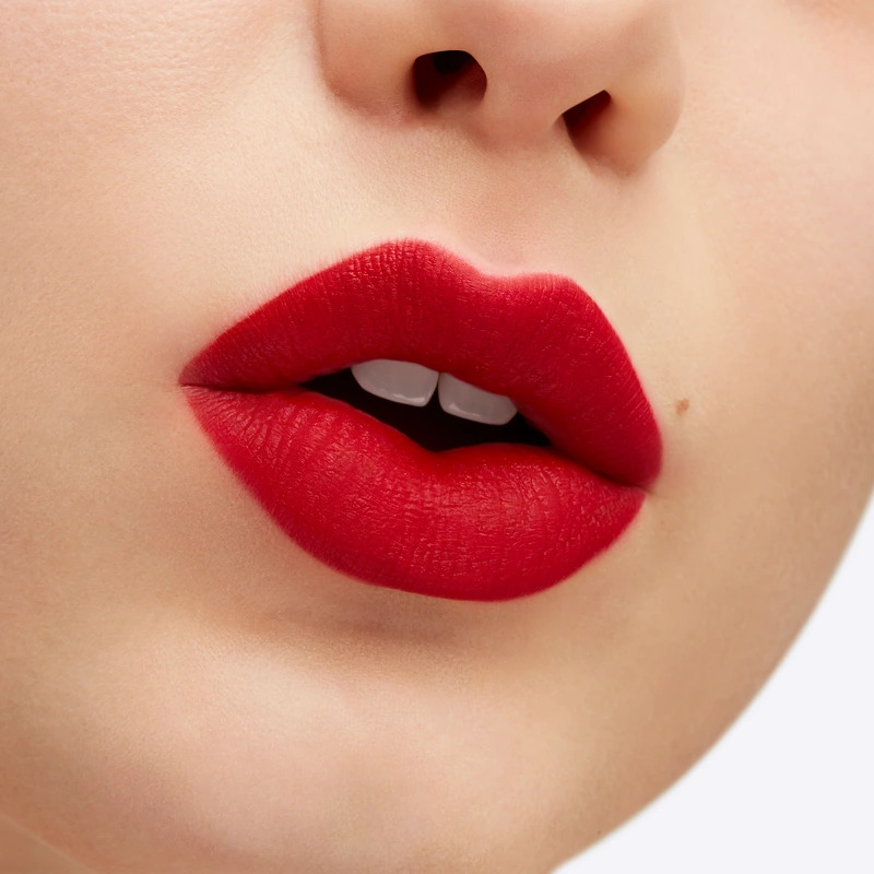 MAC Retro Matte Liquid Lipcolor 5 ml - 79 Ruby Phew