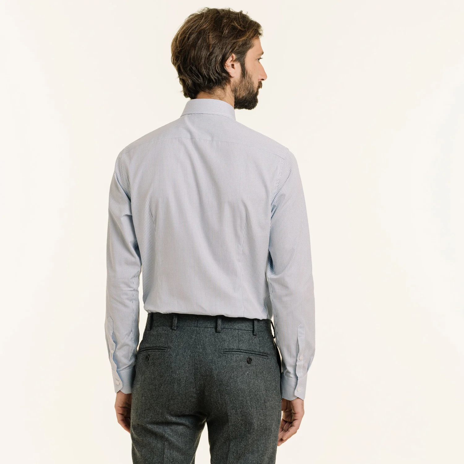 Fitted shirt in double-twisted poplin with dark blue checks