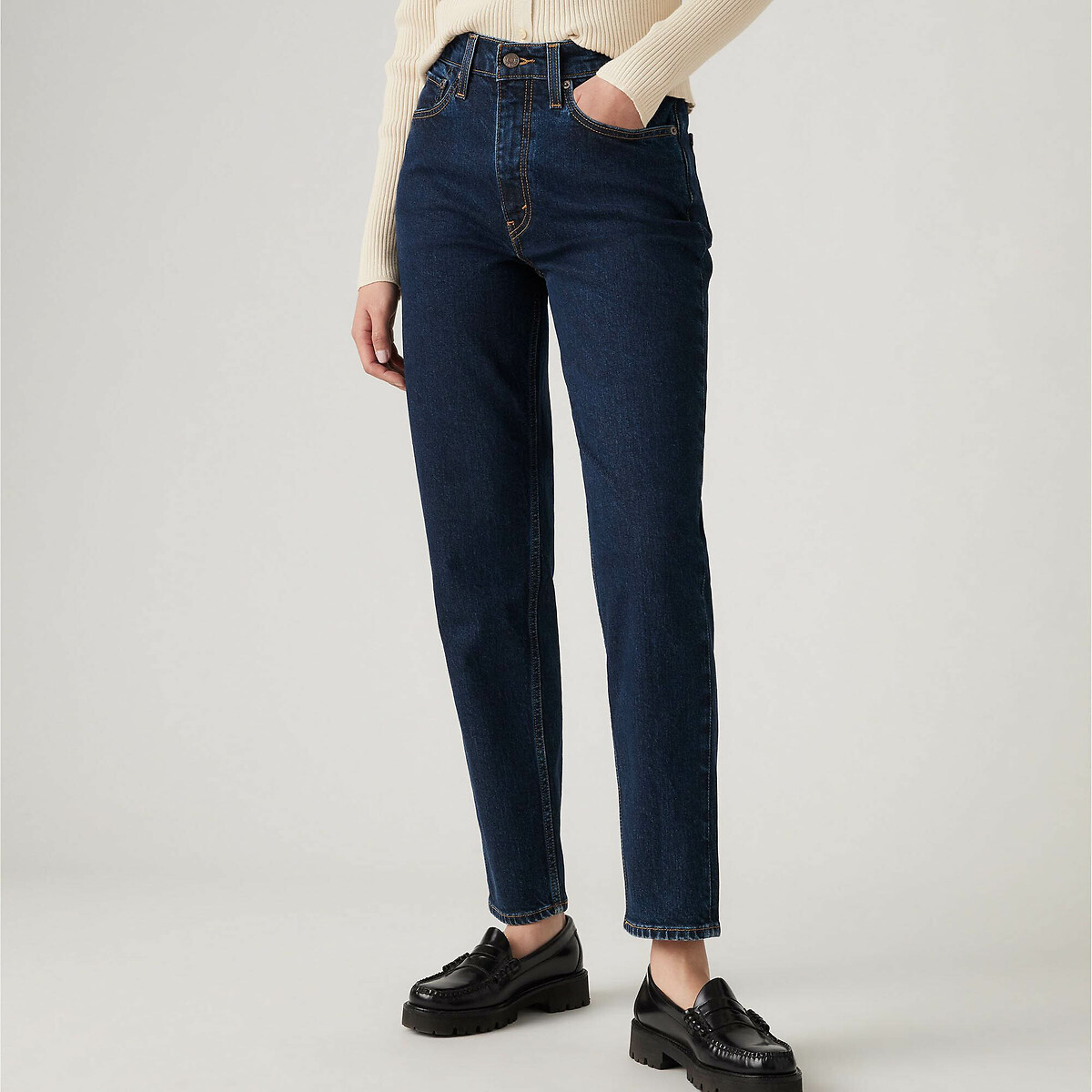 Calça jeans Levi's Mom dos anos 80