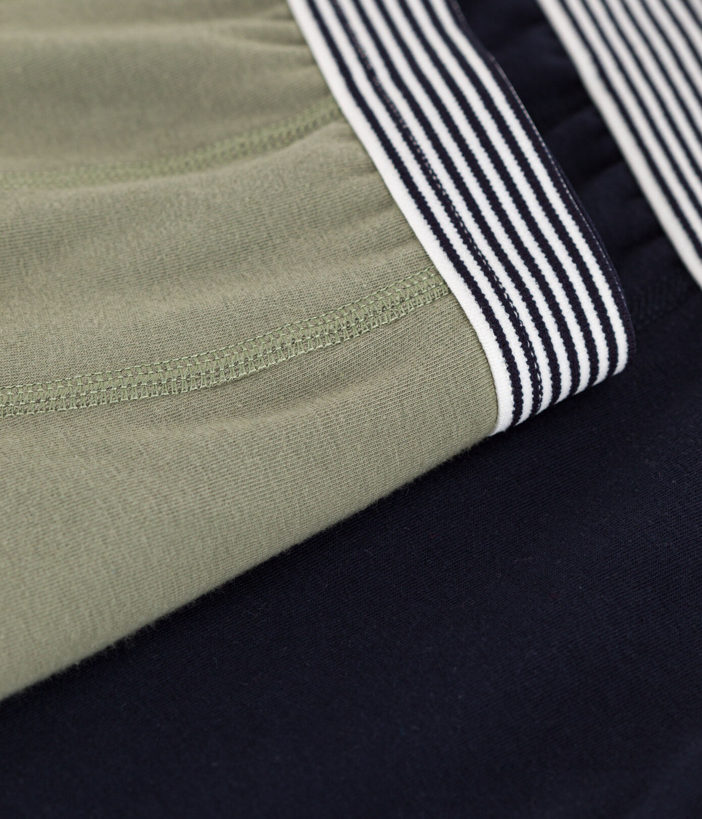 Lot de 2 boxers unis en coton et élasthanne garçon