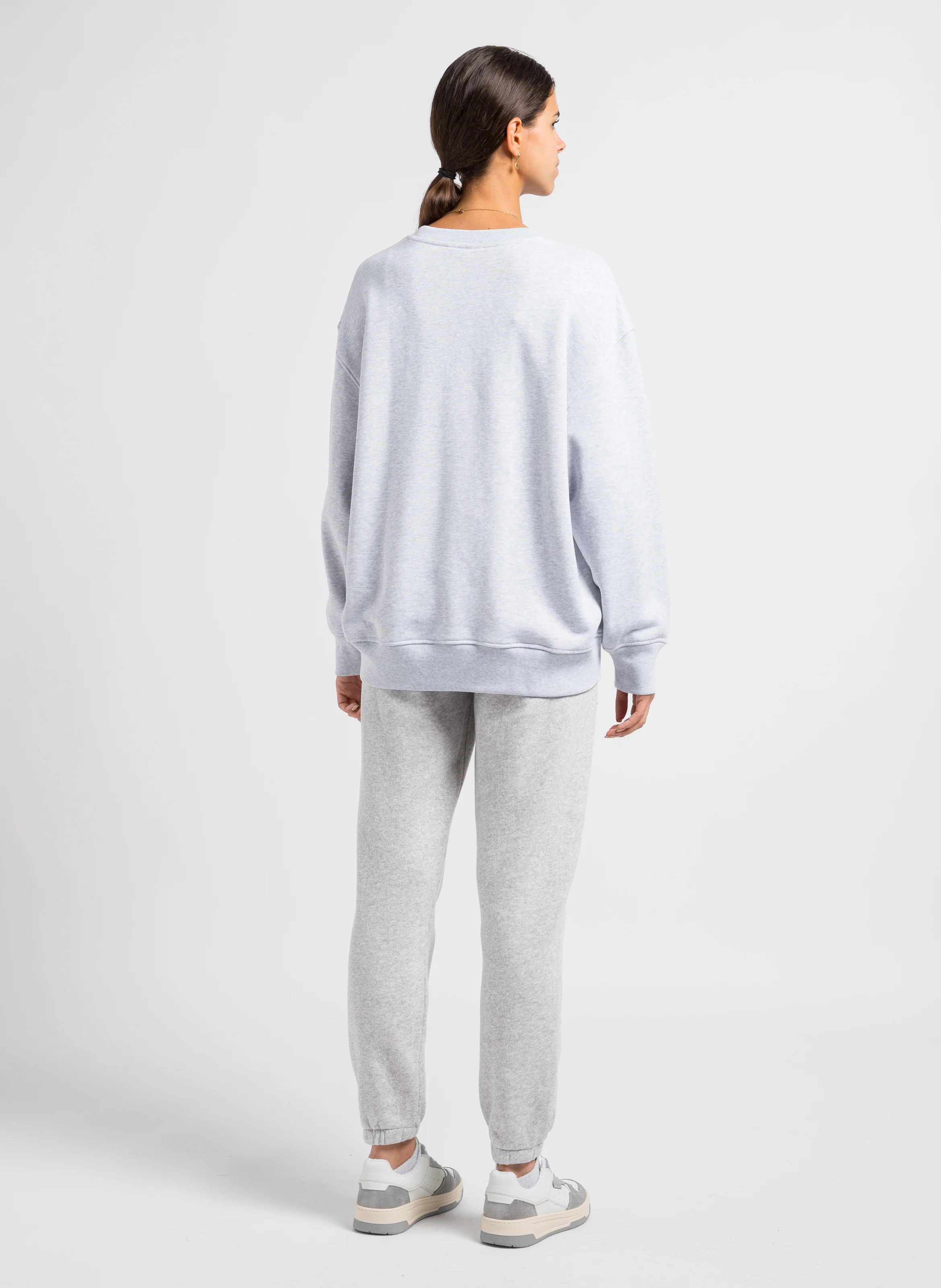 Sweat col rond brodé en coton| Gris