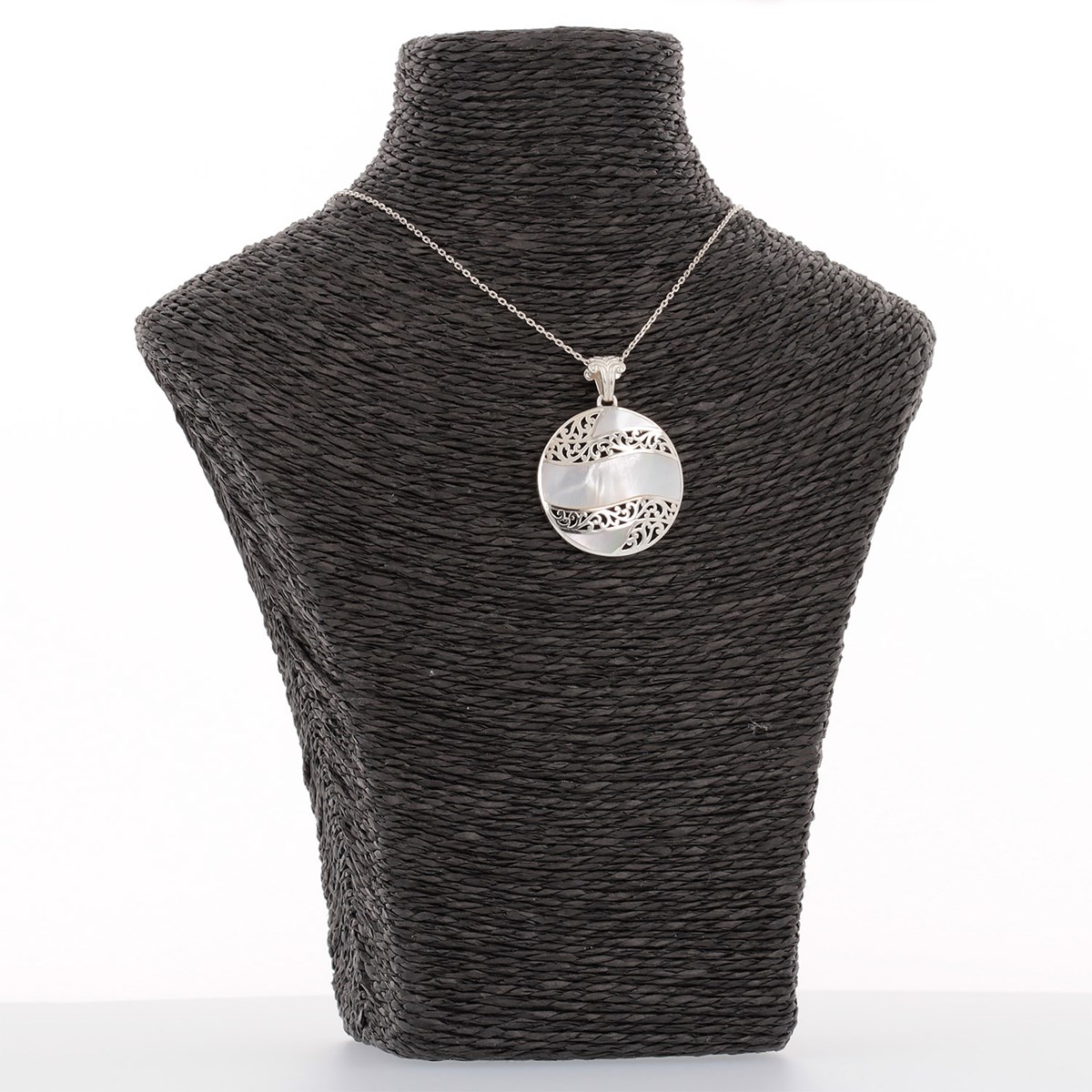 Pendentif ADEN en nacre blanche Argent massif rond