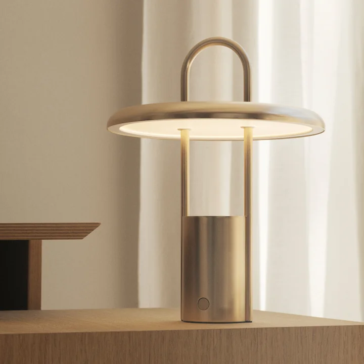 Stelton - Pier Akku LED-Leuchte, schwarz