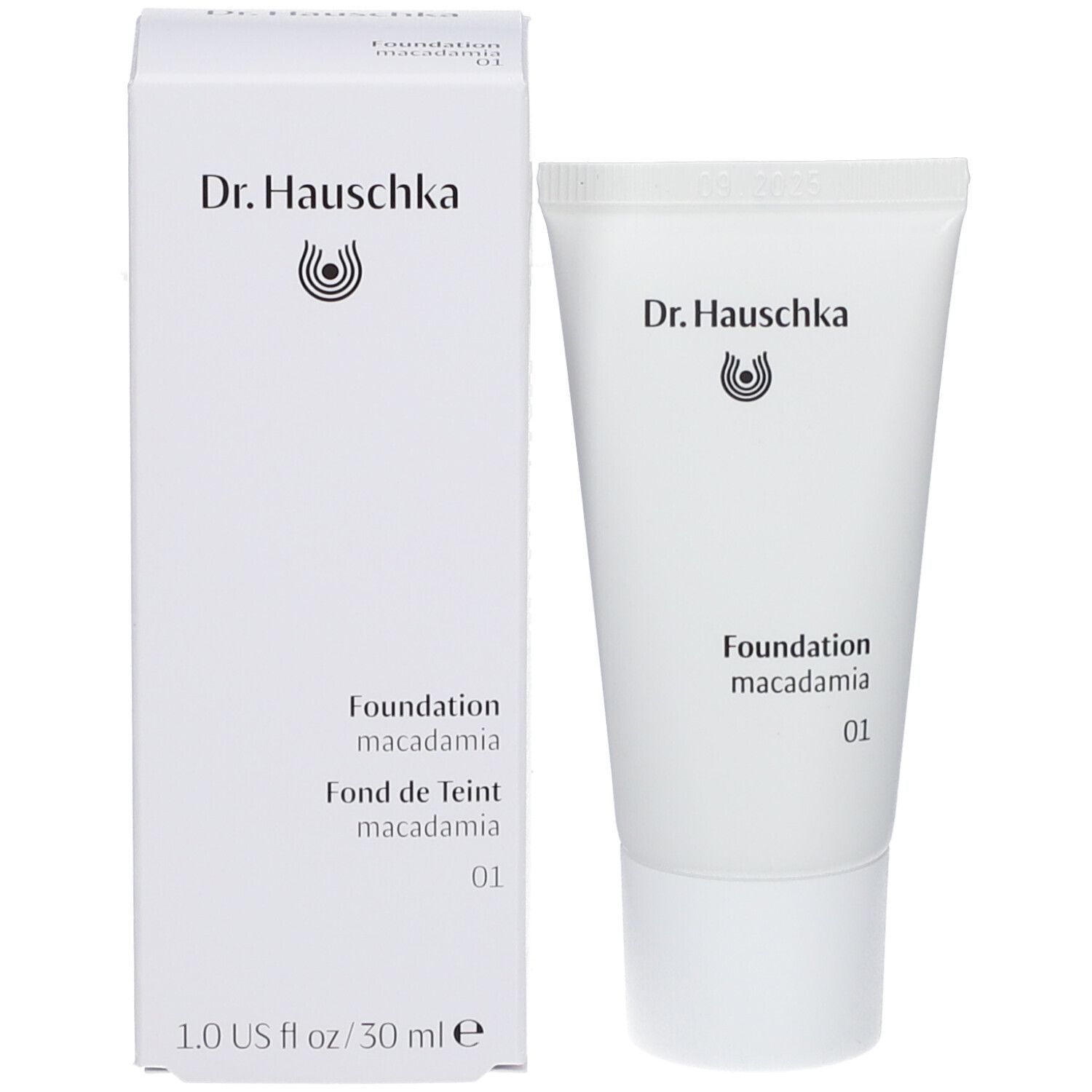 Dr. Hauschka Foundation 01 macadamia