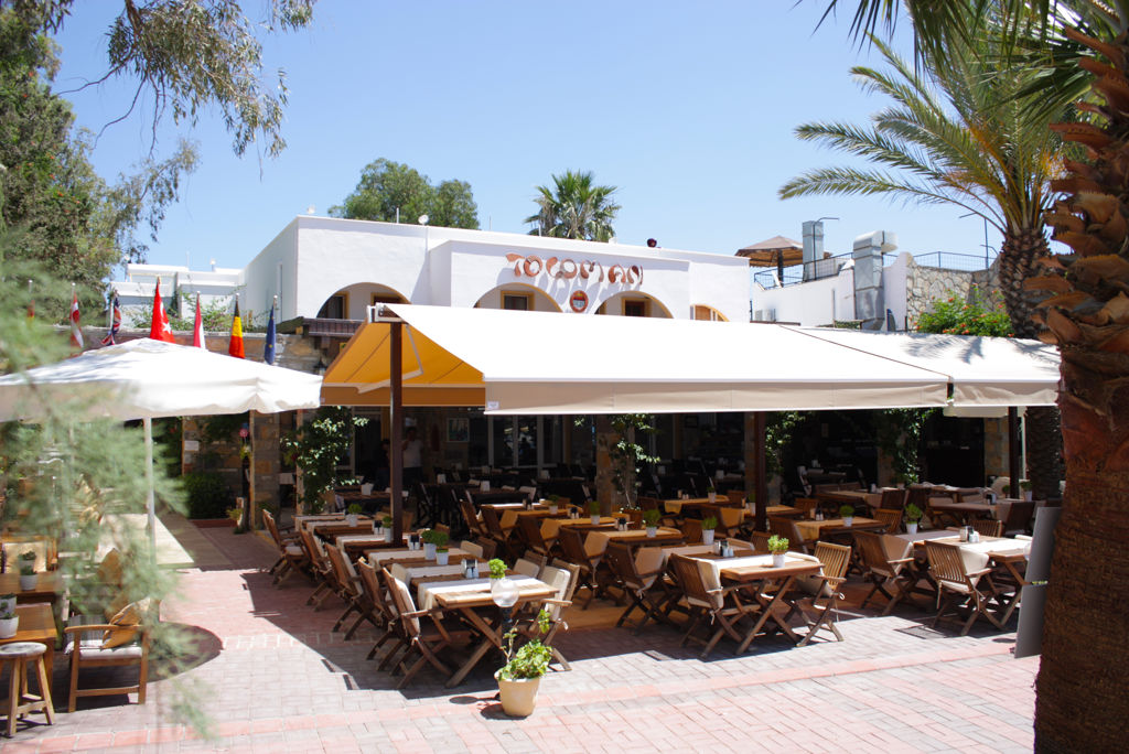 Fly & Go Toloman Hotel Logies en ontbijt - Hotel