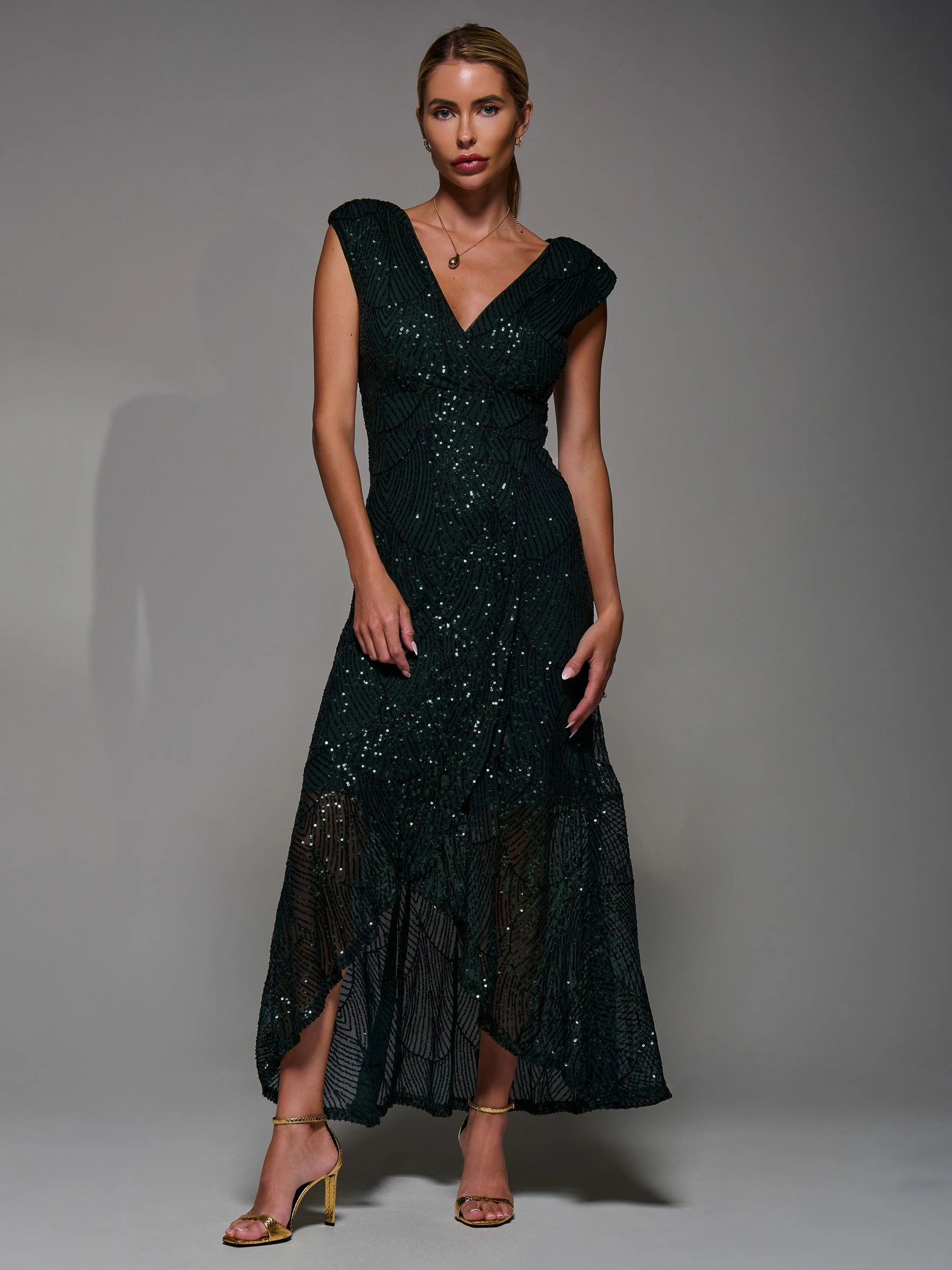 Donkergroen - Jolie Moi Sequin Asymmetric Ruffle Hem Maxi Dress