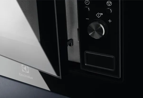 Electrolux Serie 300 LMS2203EMX - Mikrobølgeovn - til indbygning - 20 liter - 700 W - sort/rustfrit stål