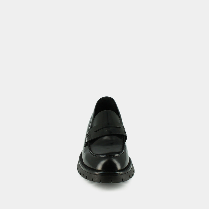 Mocassins à semelles crantées  en cuir glacé noir