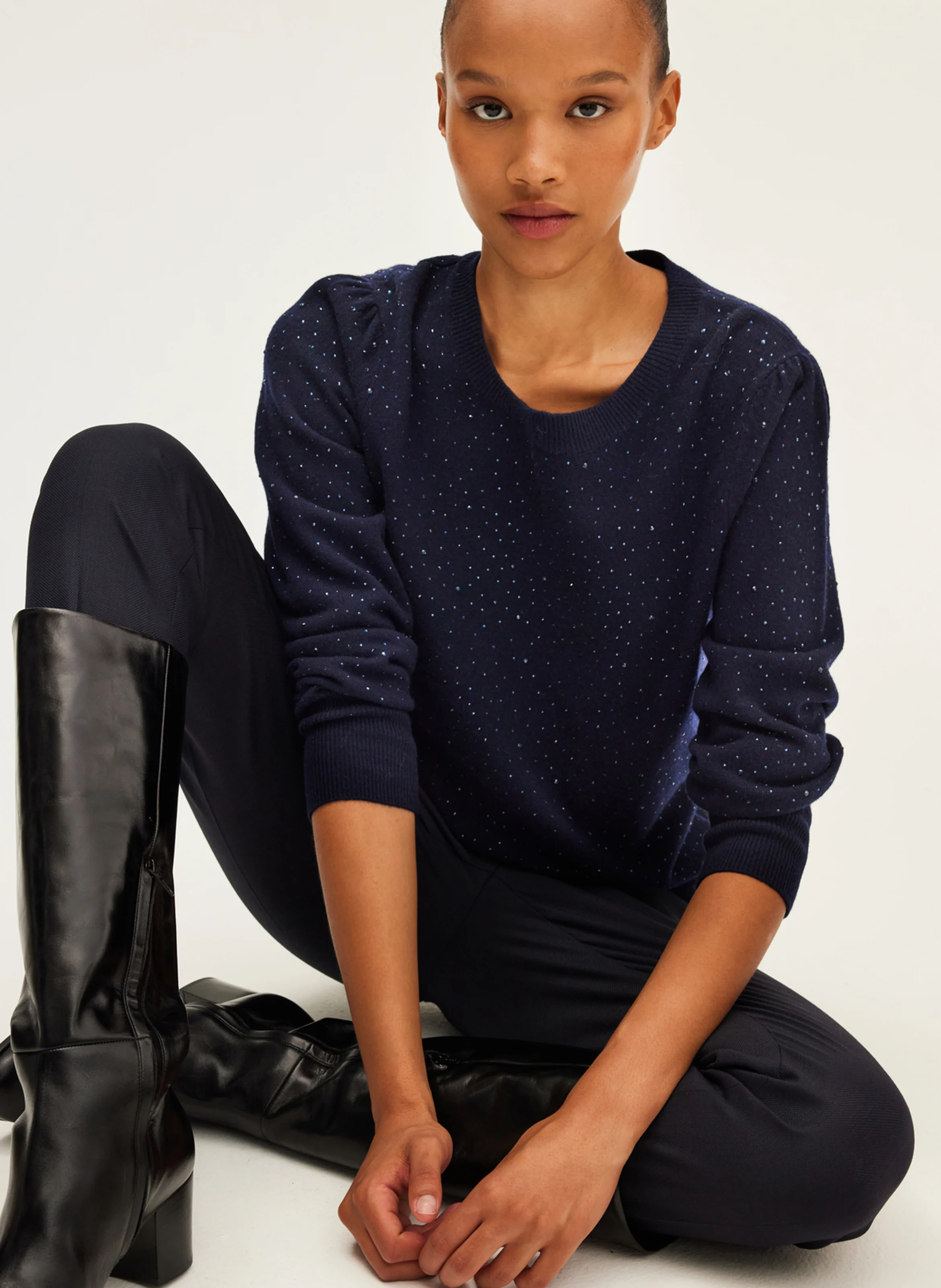 JIVAN - Pull droit col rond en laine | Bleu