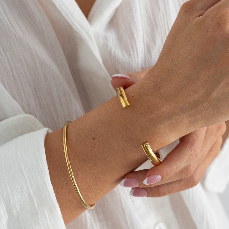 Timi Of Sweden Maeve Statement Bangle Stainless Steel