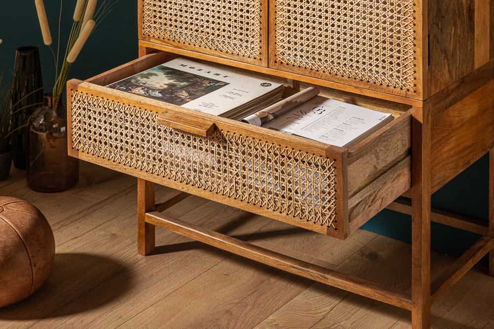 Massives Highboard BAMBOO LOUNGE 140cm Mangoholz Bambus mit Wiener Geflecht