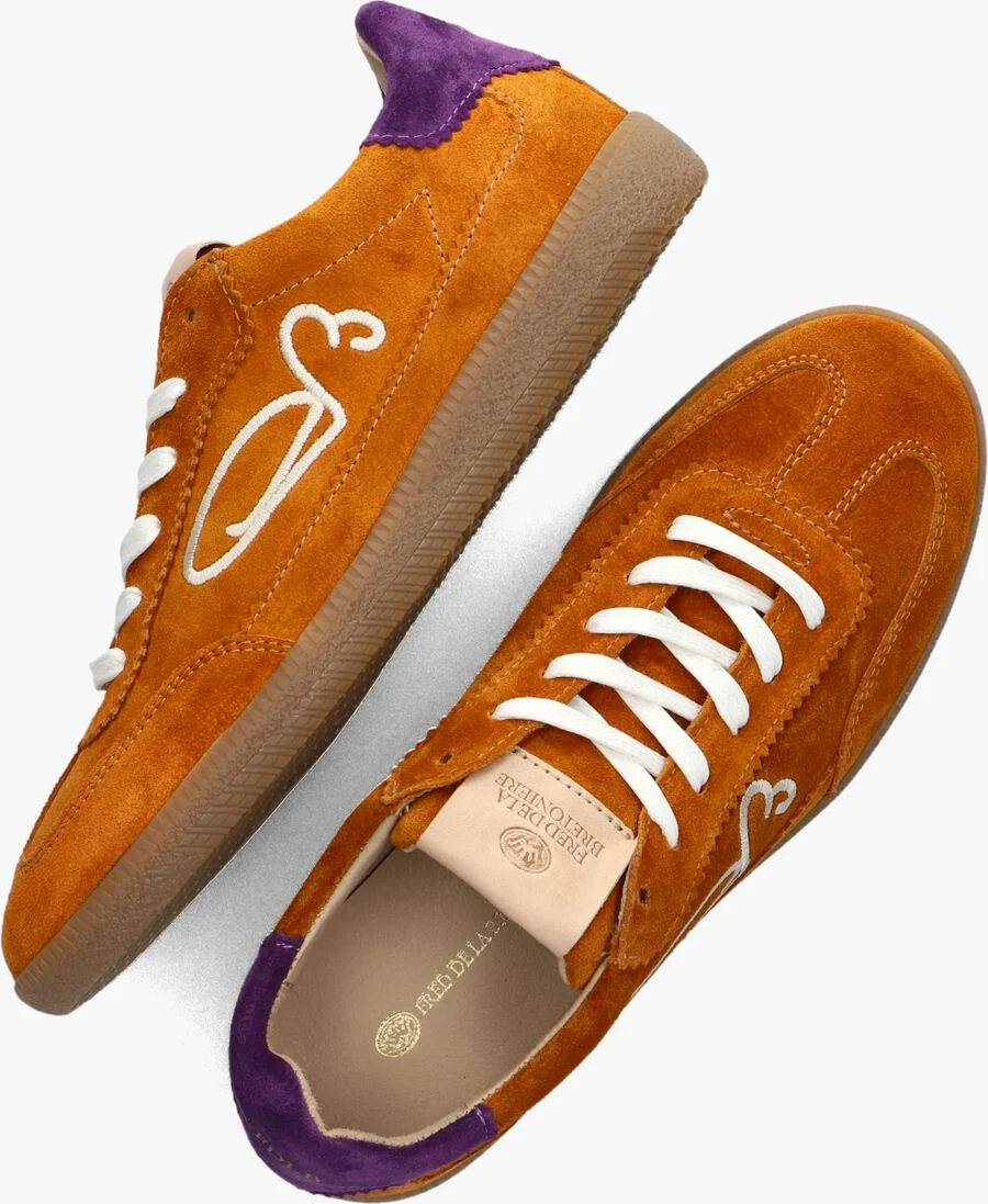 FRED DE LA BRETONIERE oranje fred de la bretoniere lage sneakers pearl sign