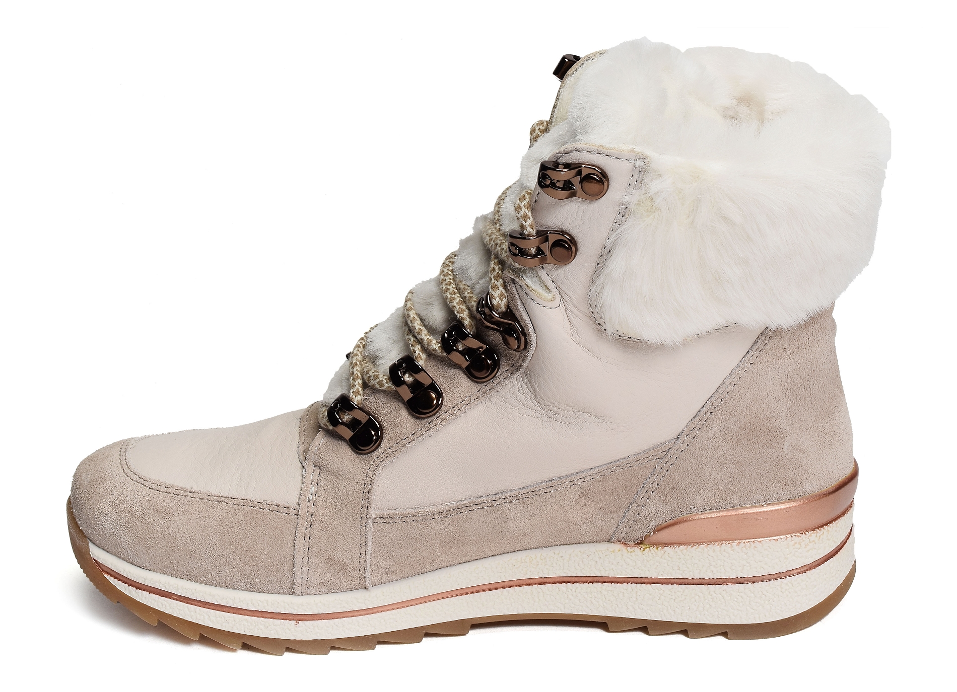 Osaka sport beige