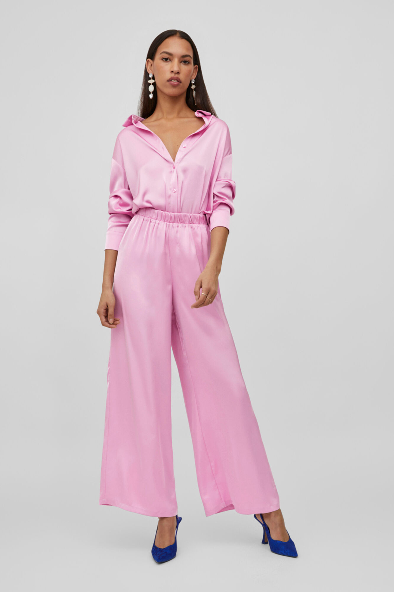 Calça de cetim Total Look Vila - Rosa
