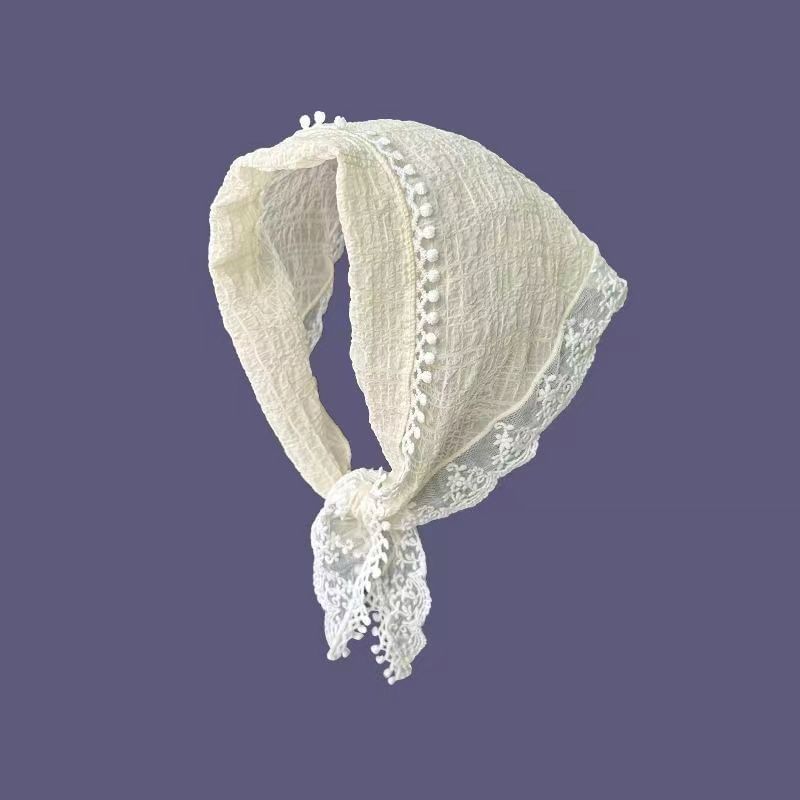 BeDaisy - Driehoeksbandana met kanten rand