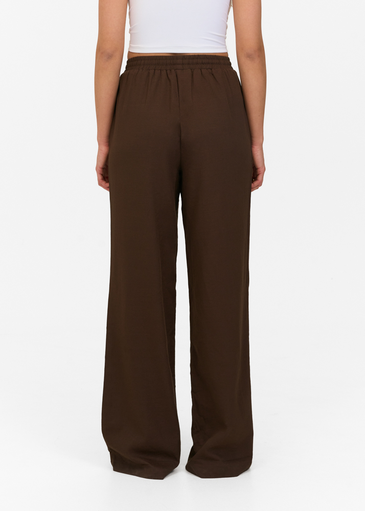 Annelieke broek choco bruin
