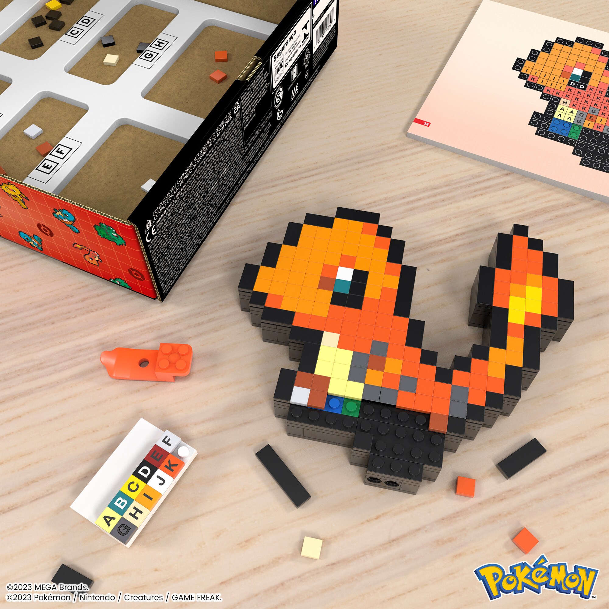 Mattel Konstruktionsspielzeug Pokémon Glumanda Pixel Art