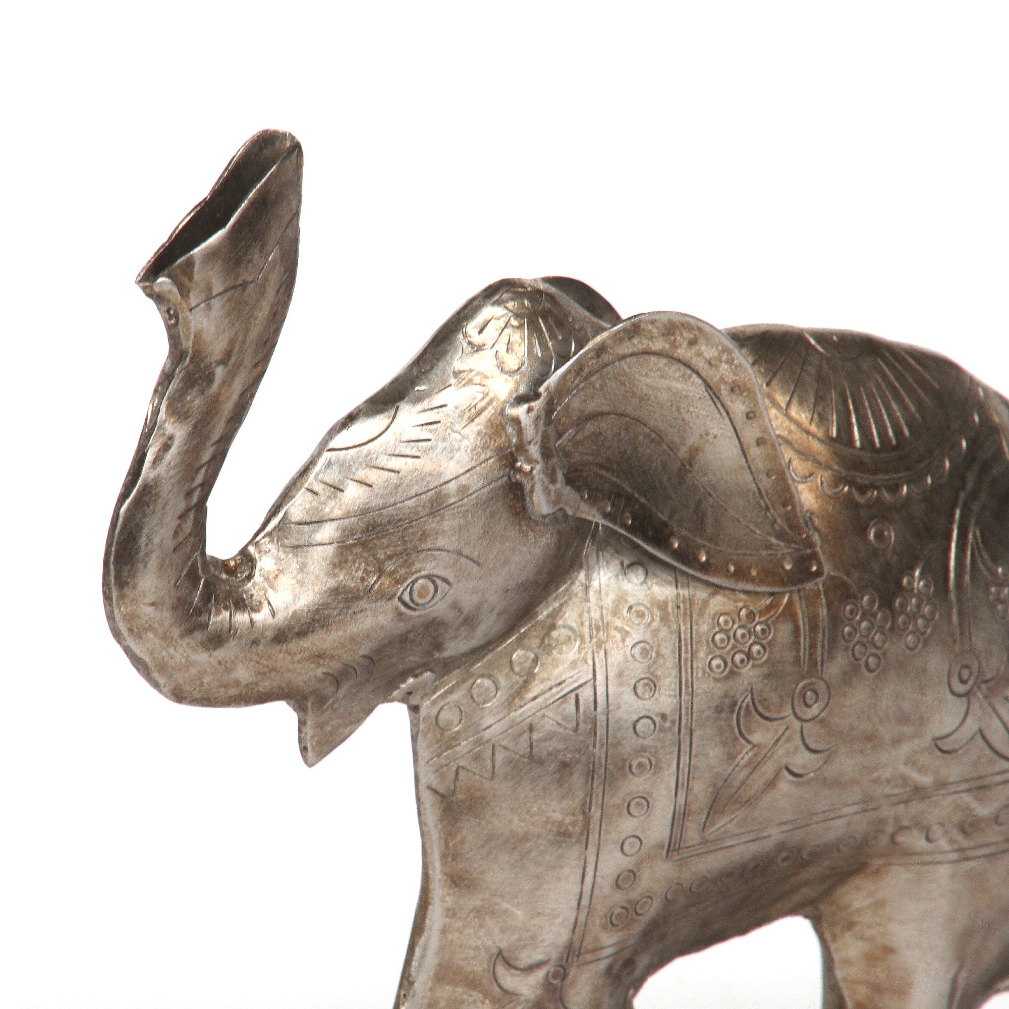 Figur 'Elefant', aus Metall,  B 17 cm, H 16 cm, L 5 cm von fischer's lagerhaus