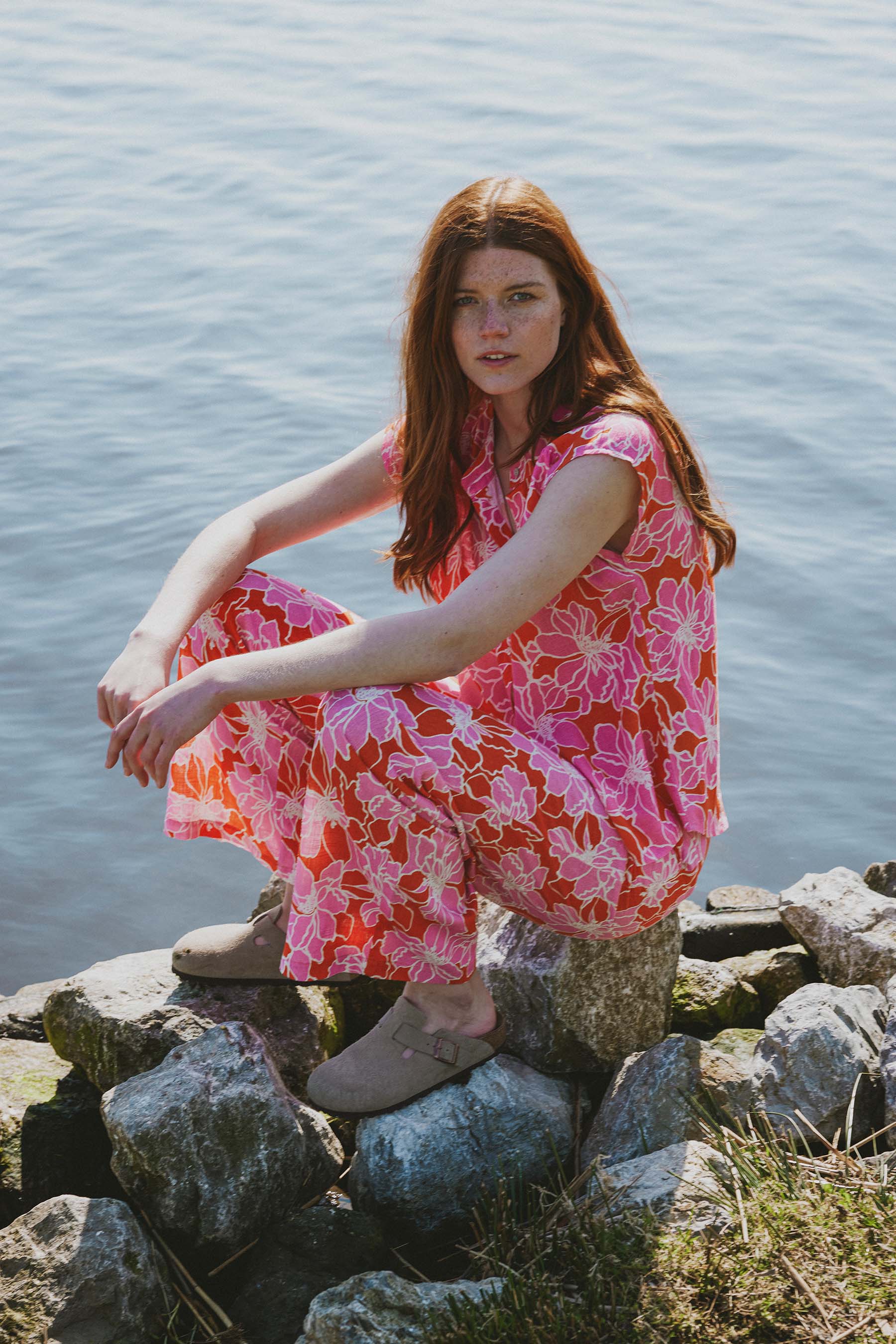 broek met bloemen print