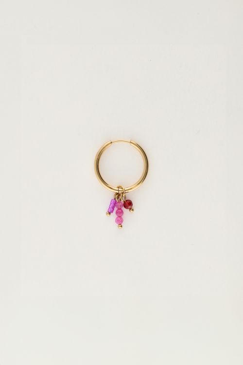 One piece oorring met roze kraaltjes