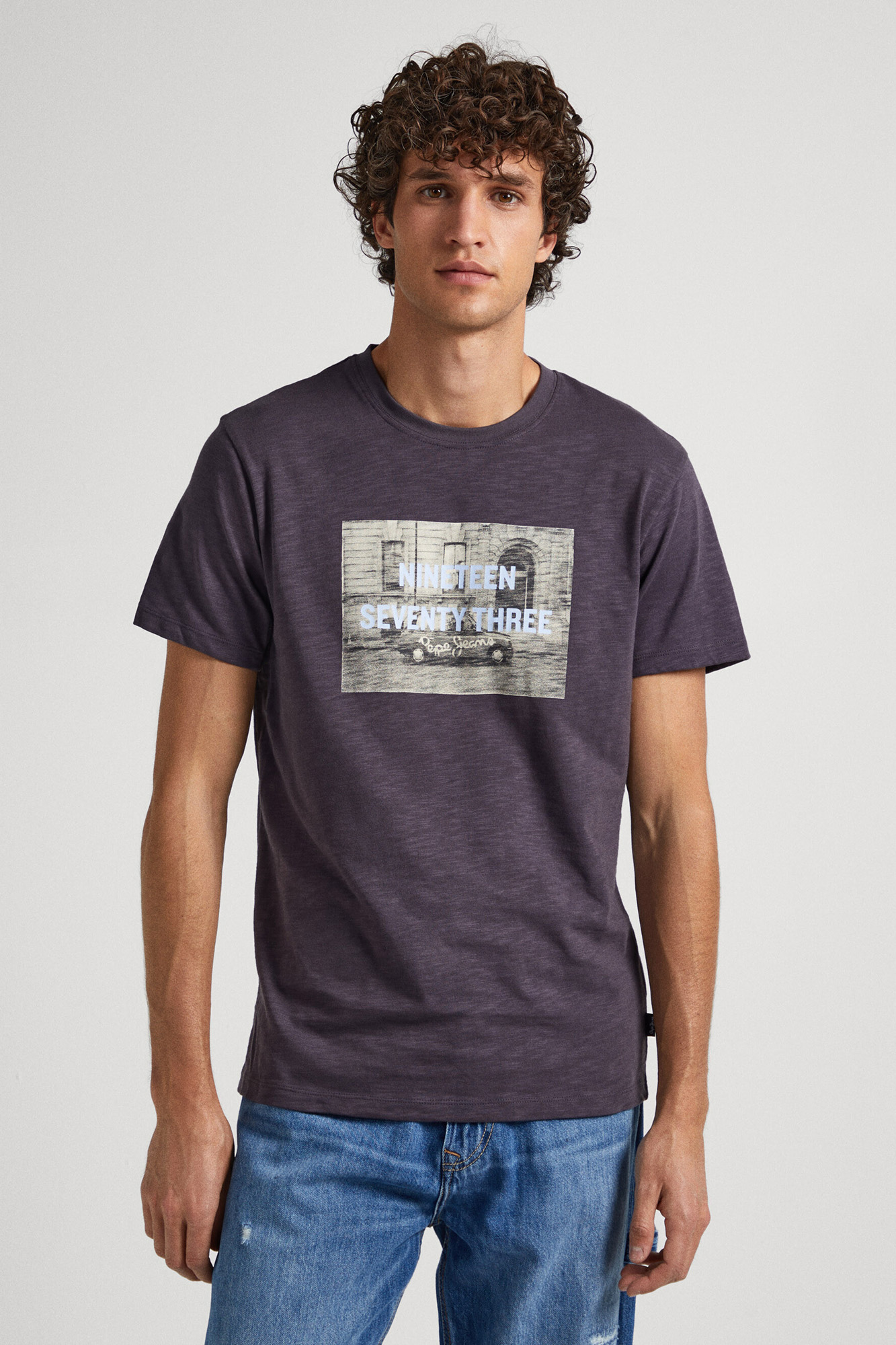 Camiseta com estampa fotográfica